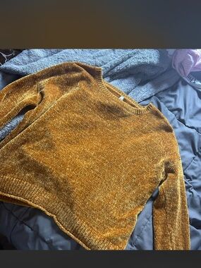 Mudd Chenille Crewneck Sweater in Mustard